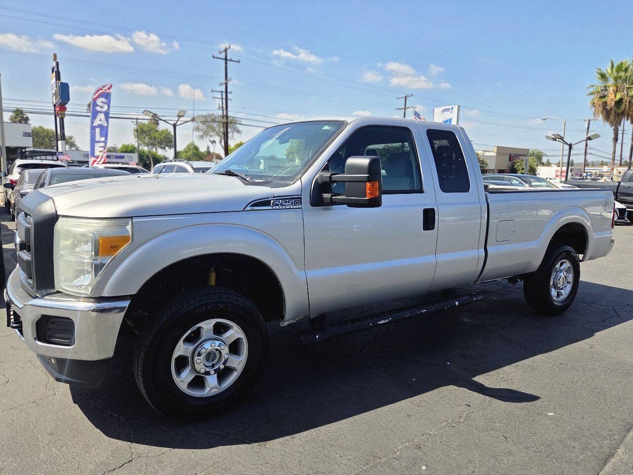 Used 2014 Ford F250 XLT w/ Camper Package AWD/4WD image 13