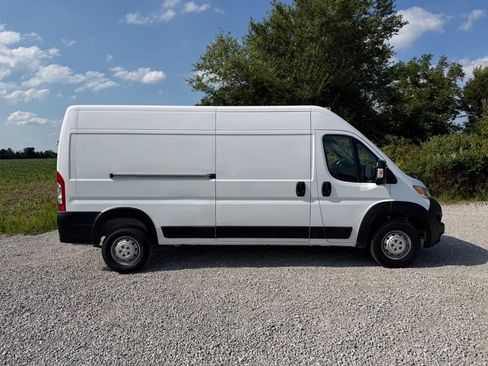 Used 2023 RAM ProMaster 2500 FWD image 20