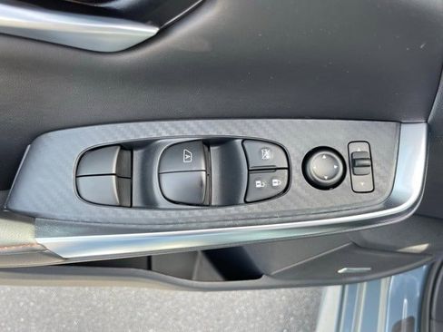 New 2025 Nissan Sentra SR w/ SR Premium Package image 11