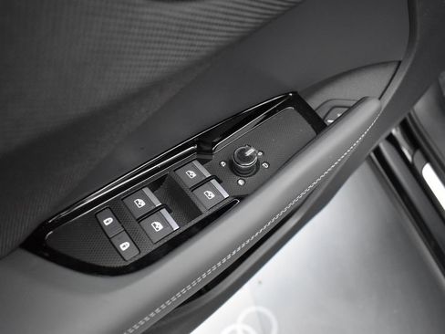New 2026 Audi Q3 quattro 2.0T AWD/4WD image 6