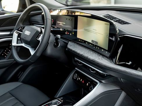 New 2026 Audi Q5 Premium image 30