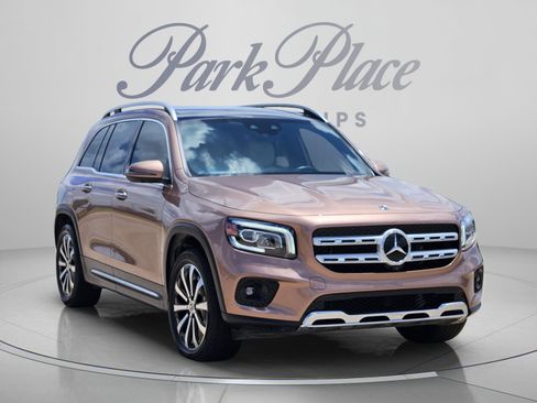 Certified 2022 Mercedes-Benz GLB 250 image 4
