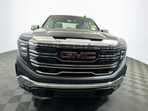 Used 2025 GMC Sierra 1500 SLT AWD/4WD image 3