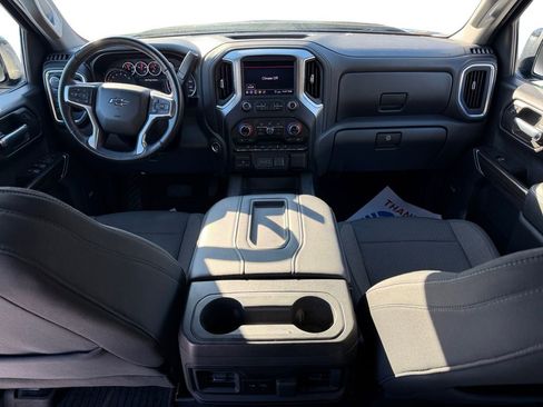 Used 2020 Chevrolet Silverado 1500 LT Trail Boss image 10