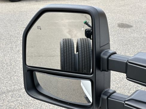 New 2026 Ford F550 4x4 Regular Cab Super Duty image 27