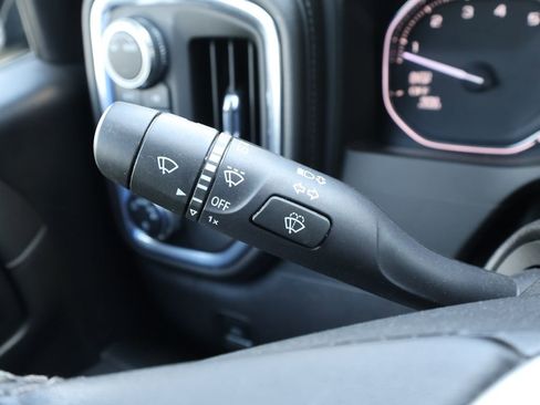 Certified 2022 GMC Sierra 1500 Elevation image 16