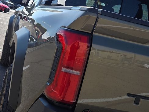 New 2026 Toyota Tacoma 4x4 Double Cab Hybrid image 12