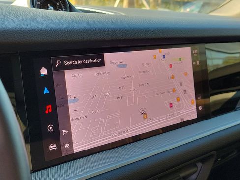 Certified 2025 Porsche Cayenne Base image 30