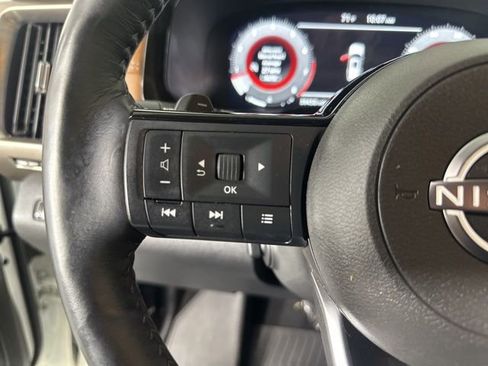 Used 2022 Nissan Pathfinder Platinum w/ Cargo Package image 12