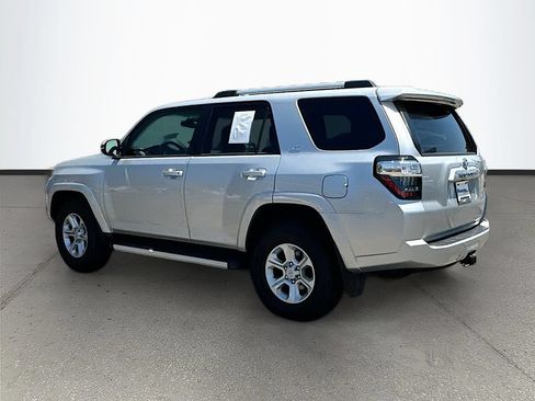 Used 2023 Toyota 4Runner SR5 Premium w/ Moonroof Package RWD image 5