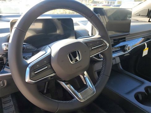 New 2026 Honda Prologue Touring image 14