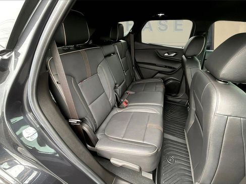 Used 2022 Chevrolet Blazer Premier w/ Enhanced Convenience Package image 24