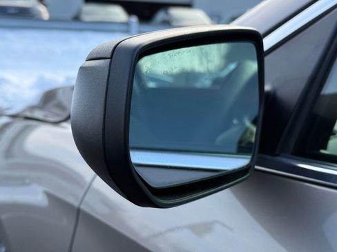 Used 2022 Chevrolet Malibu LS image 32