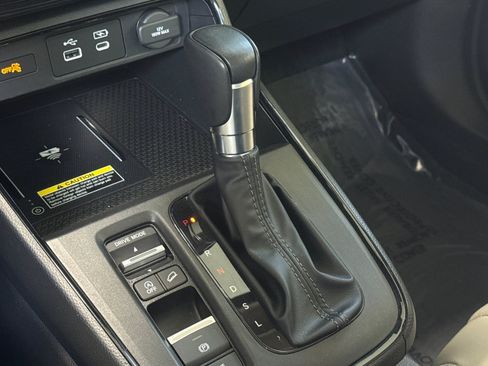 Used 2023 Honda CR-V EX-L image 18