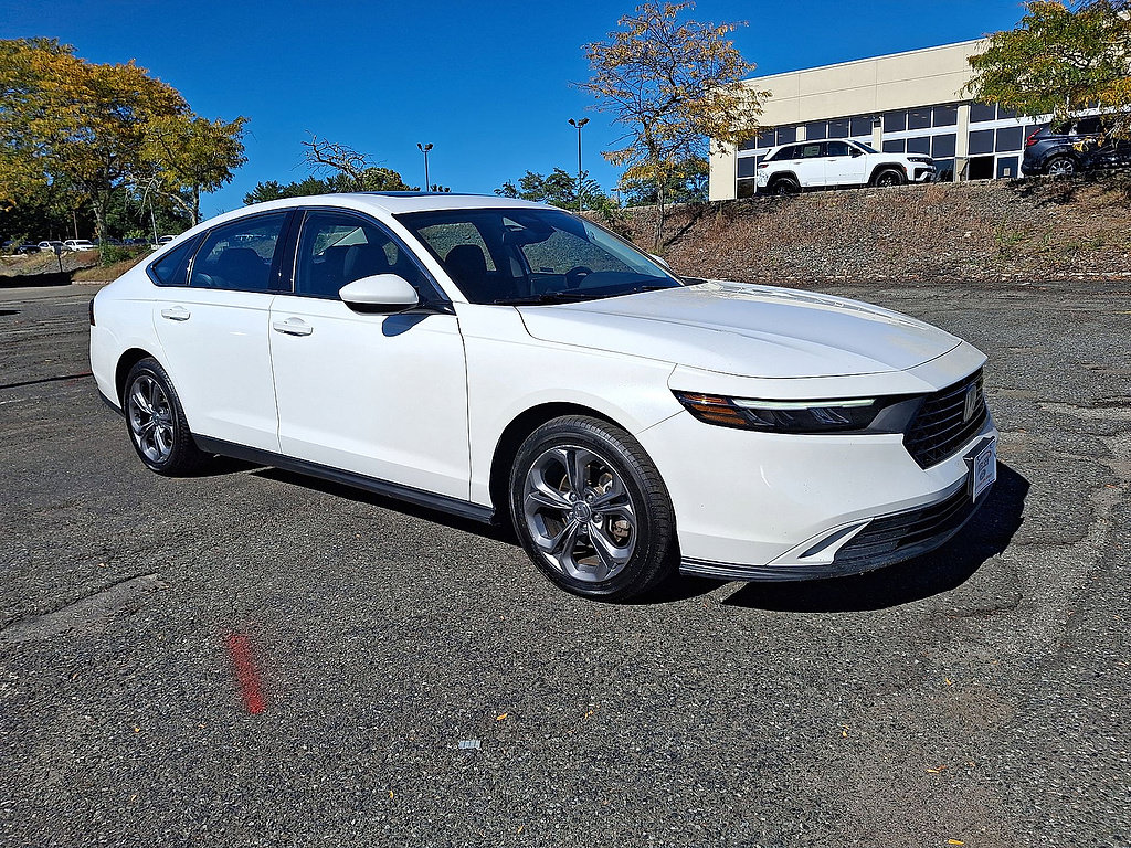 Used 2023 Honda Accord EX image 2