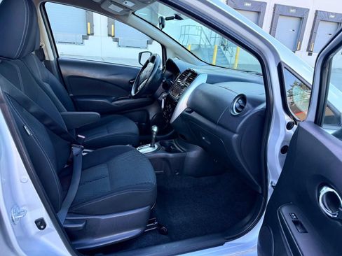 Used 2016 Nissan Versa Note SV FWD image 11