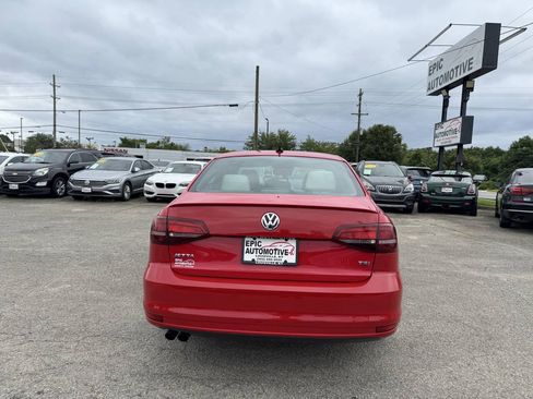 Used 2016 Volkswagen Jetta Sport FWD image 6