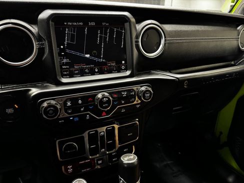 Used 2021 Jeep Wrangler Unlimited Rubicon 4xe w/ Steel Bumper Group image 23