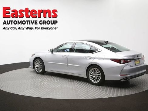 Used 2019 Lexus ES 350 Ultra Luxury w/ Accessory Package FWD image 66