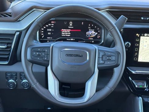 Used 2024 GMC Sierra 2500 Denali w/ Denali Reserve Package image 7