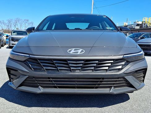 New 2026 Hyundai Elantra Sport image 2