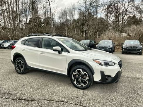 Used 2023 Subaru Crosstrek 2.5i Limited w/ Moonroof Package image 11