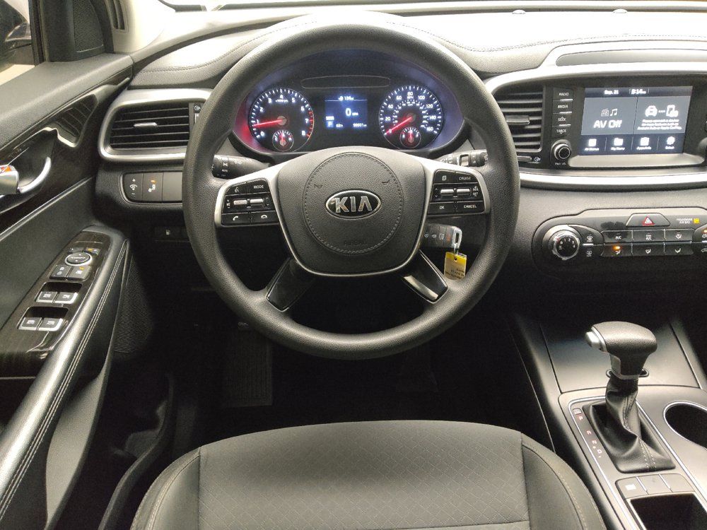 Used 2020 Kia Sorento LX FWD image 22