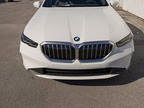 New 2025 BMW 530i xDrive 530i xDrive image 13