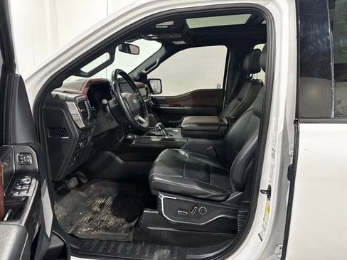 Used 2021 Ford F150 Lariat w/ Equipment Group 502A High AWD/4WD image 5