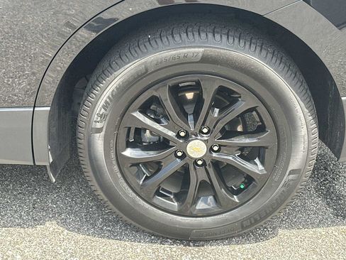 Certified 2021 Chevrolet Equinox LT FWD image 12