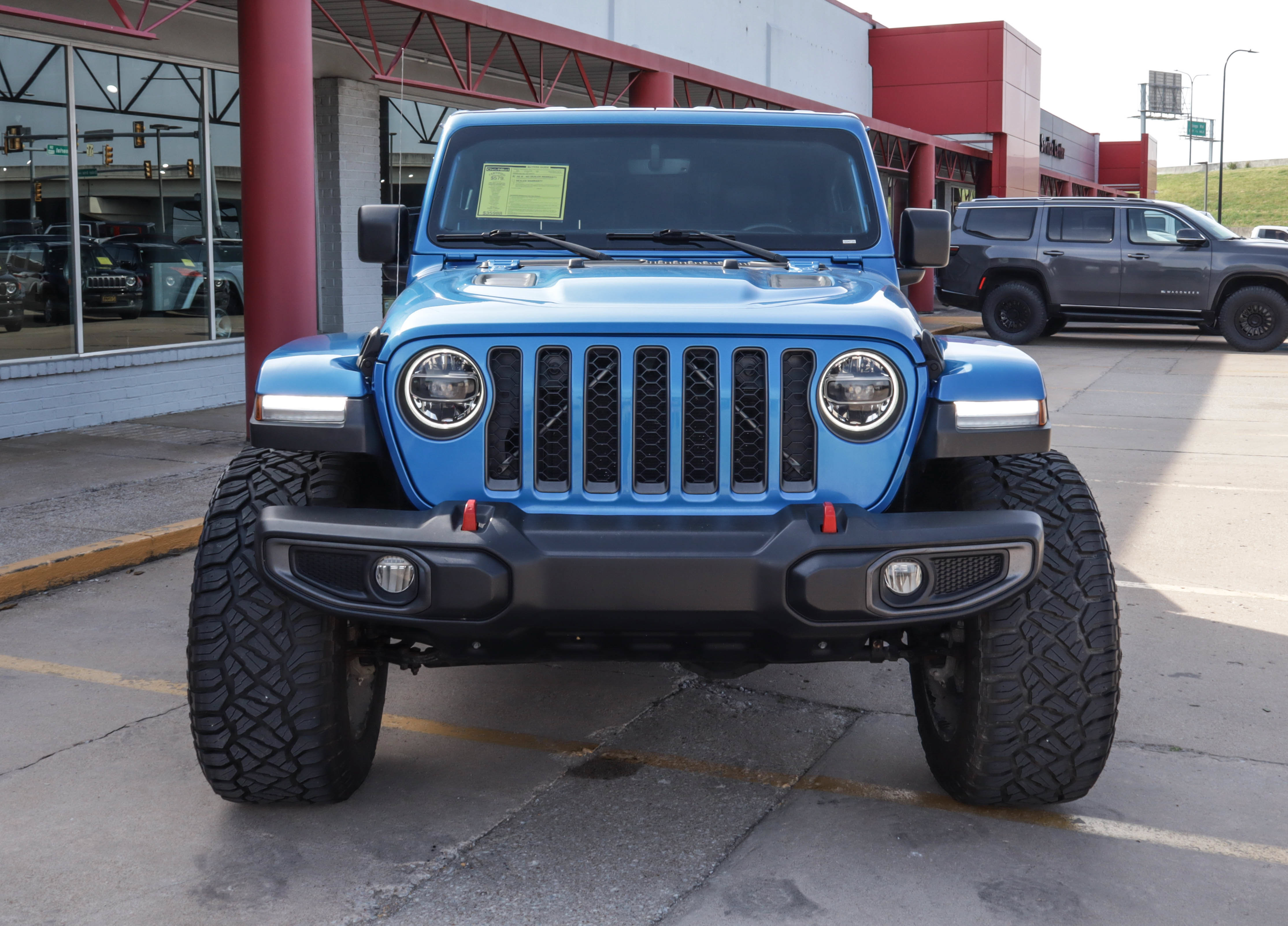 Used 2020 Jeep Gladiator Rubicon AWD/4WD image 3