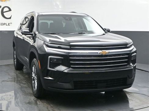 New 2026 Chevrolet Traverse LT w/ Driver Confidence Package image 30