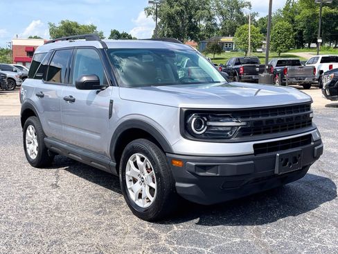 Used 2022 Ford Bronco Sport AWD/4WD image 2