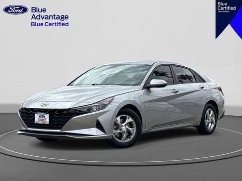 Used 2021 Hyundai Elantra SE FWD image 1