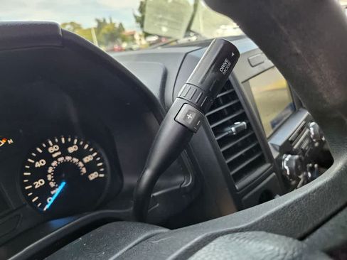 Used 2020 Ford F150 XL w/ Equipment Group 101A Mid RWD image 14