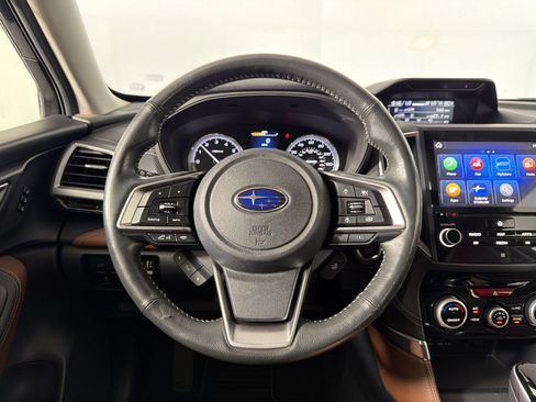Used 2023 Subaru Outback Premium AWD/4WD image 16