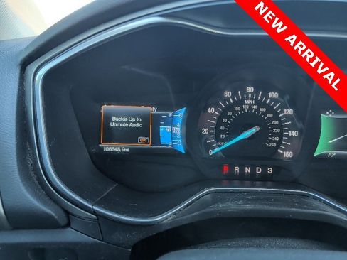 Used 2016 Ford Fusion SE w/ Equipment Group 202A image 13