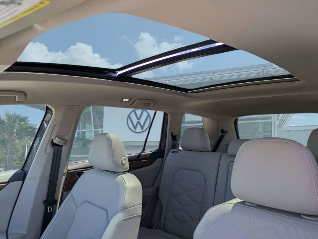 New 2026 Volkswagen Atlas SE FWD image 23
