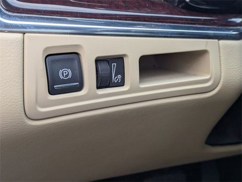 Used 2019 Cadillac XT5 Premium Luxury image 15