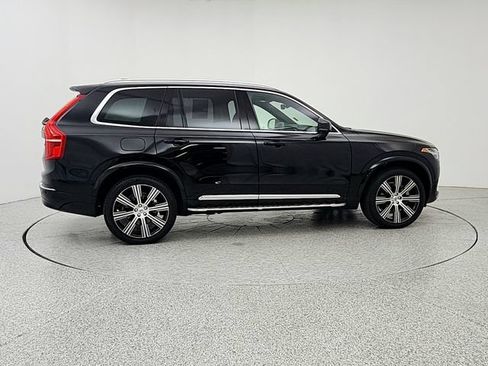 Used 2023 Volvo XC90 B6 Ultimate w/ Protection Package AWD/4WD image 4