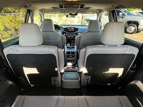 Used 2020 Honda Pilot Touring image 51