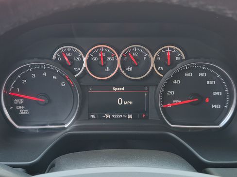 Used 2021 Chevrolet Tahoe LT w/ LT Signature Package AWD/4WD image 19
