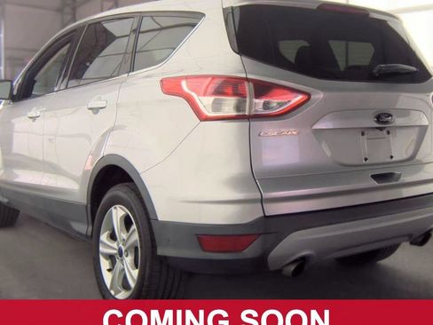 Used 2016 Ford Escape SE AWD/4WD image 4