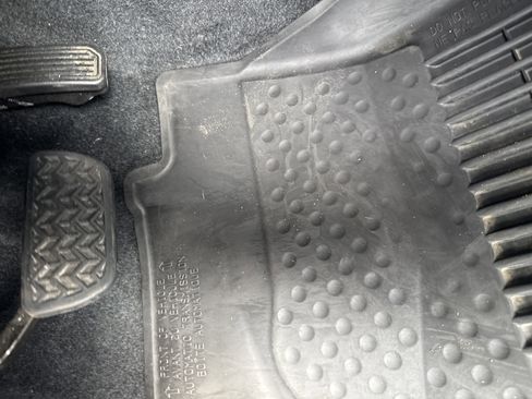 Used 2019 Toyota Tacoma TRD Sport image 17