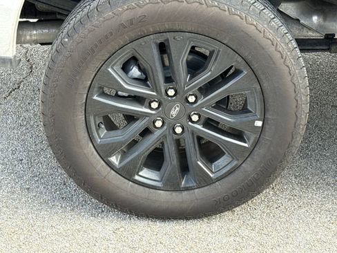 New 2025 Ford F150 Lariat w/ Equipment Group 501A Mid image 10