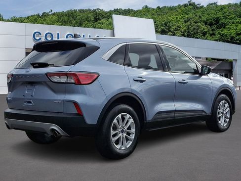 Certified 2022 Ford Escape SE w/ Cold Weather Package AWD/4WD image 6