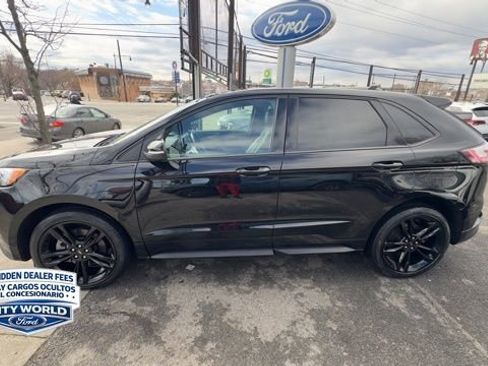 Certified 2024 Ford Edge ST w/ Equipment Group 401A AWD/4WD image 3