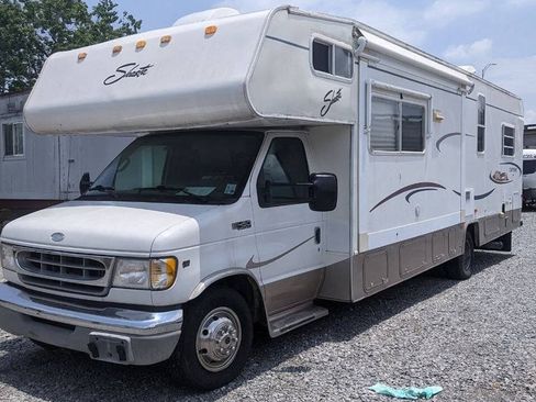 Used 2002 Ford E-450 and Econoline 450 RWD image 2