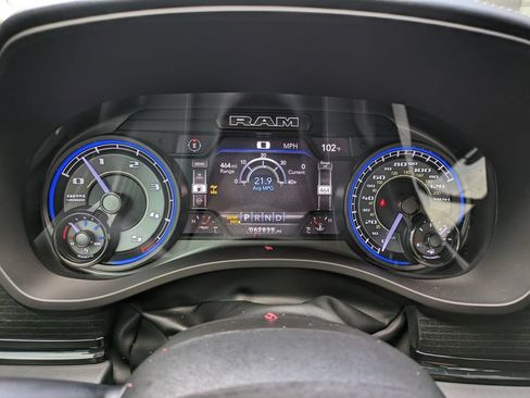 Used 2022 RAM 1500 Limited AWD/4WD image 23