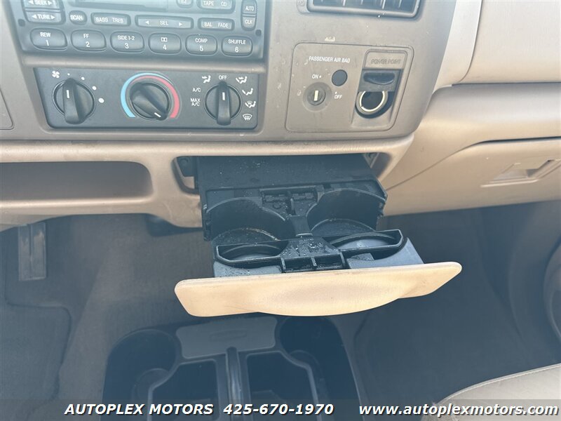 Used 1999 Ford F250 Lariat AWD/4WD image 30